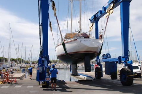  YES Shipyard Port Camargue 